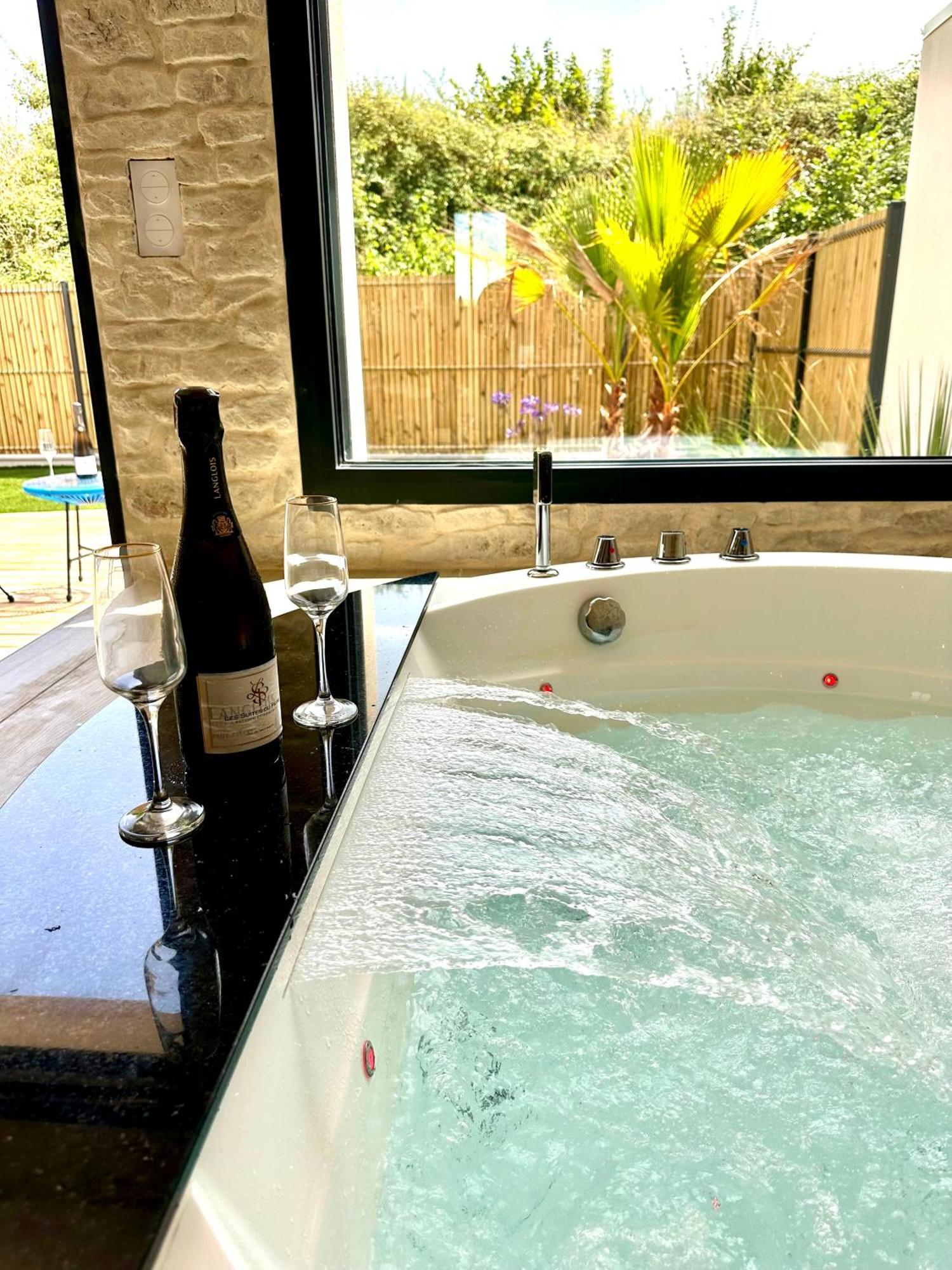 Les Suites Du Payre - Suite Romance Saint-Hilaire-de-Talmont Exteriér fotografie